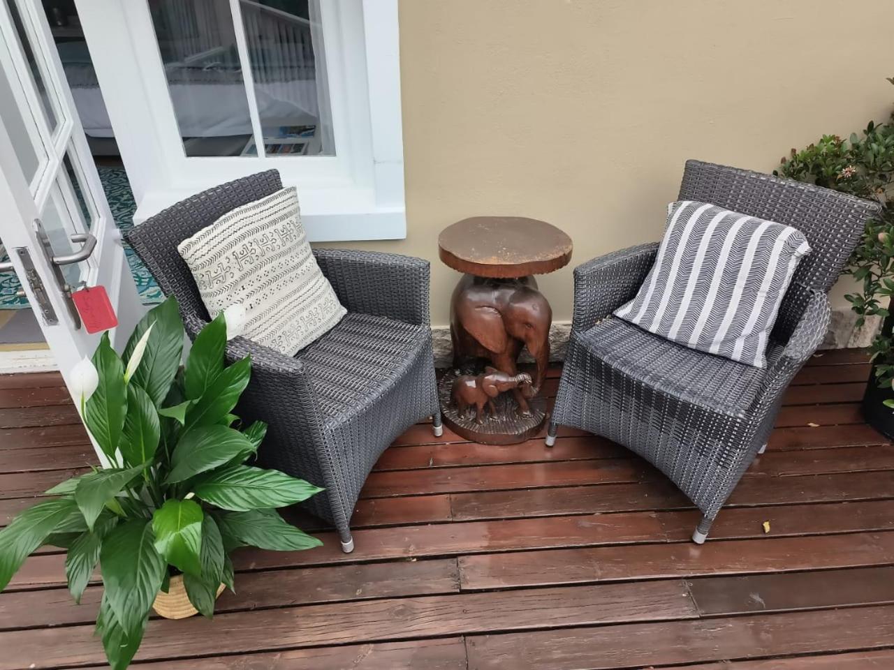 African Breeze Guesthouse Knysna Extérieur photo