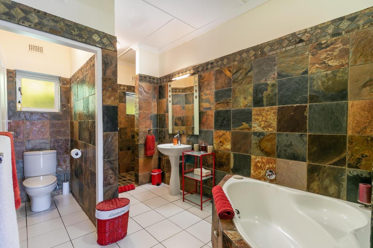 African Breeze Guesthouse Knysna Extérieur photo