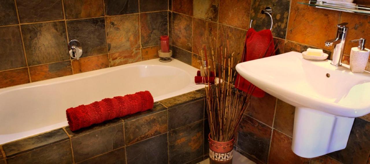African Breeze Guesthouse Knysna Extérieur photo